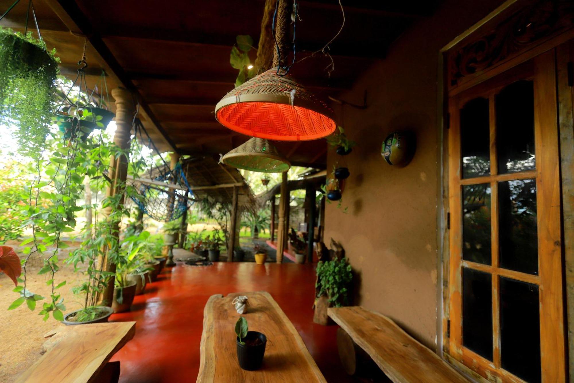Dinna Nature Hostel Sigiriya Exterior foto